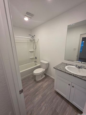 2007 Veery, New Braunfels, TX 78130