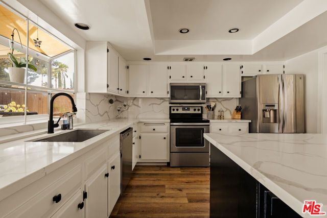 29256 Snapdragon Place, Santa Clarita, CA 91387