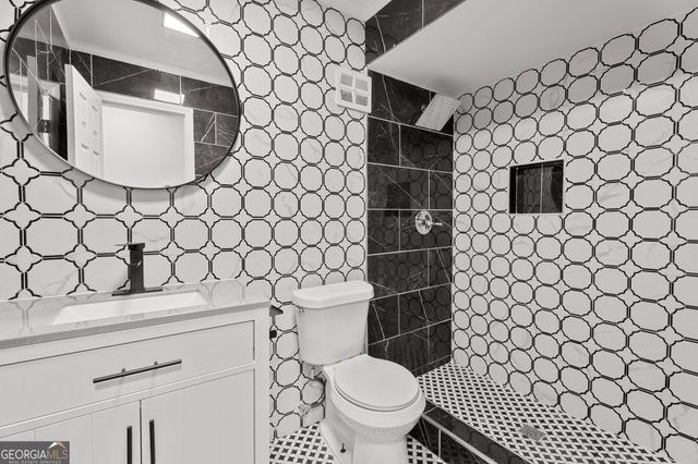 6463 Maddox Road, Morrow, GA 30260