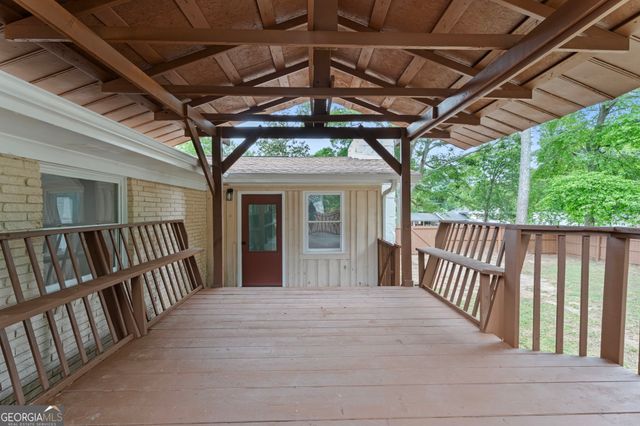 6463 Maddox Road, Morrow, GA 30260