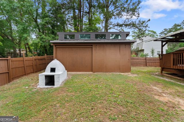 6463 Maddox Road, Morrow, GA 30260