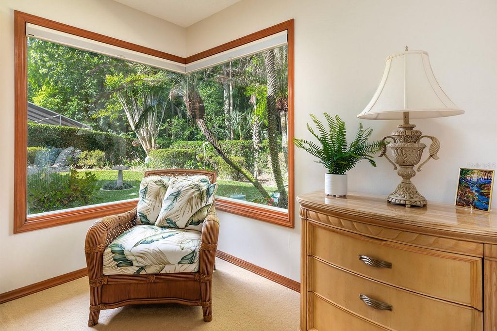 Image 15 of property listing at 808 SILVERWOOD DRIVE, Lake Mary, FL 32746