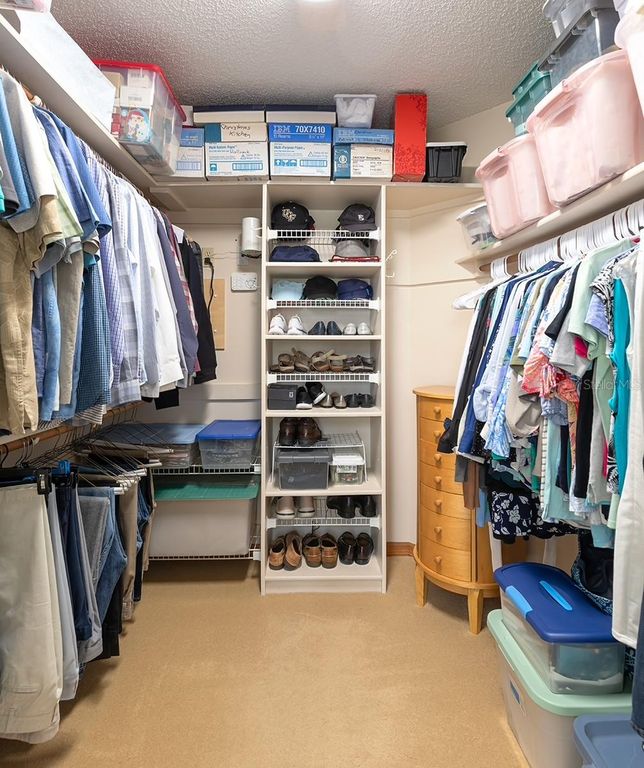 Image 19 of property listing at 808 SILVERWOOD DRIVE, Lake Mary, FL 32746