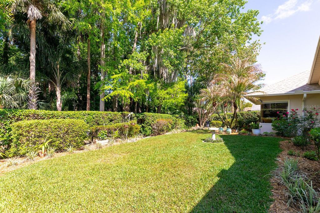 Image 28 of property listing at 808 SILVERWOOD DRIVE, Lake Mary, FL 32746