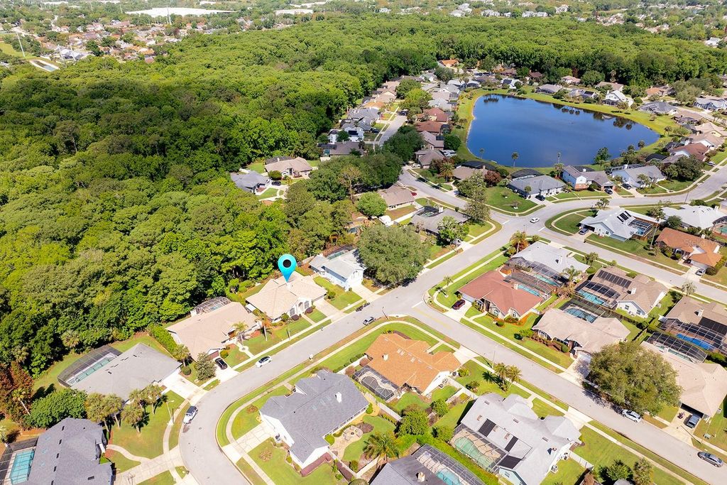 Image 33 of property listing at 808 SILVERWOOD DRIVE, Lake Mary, FL 32746