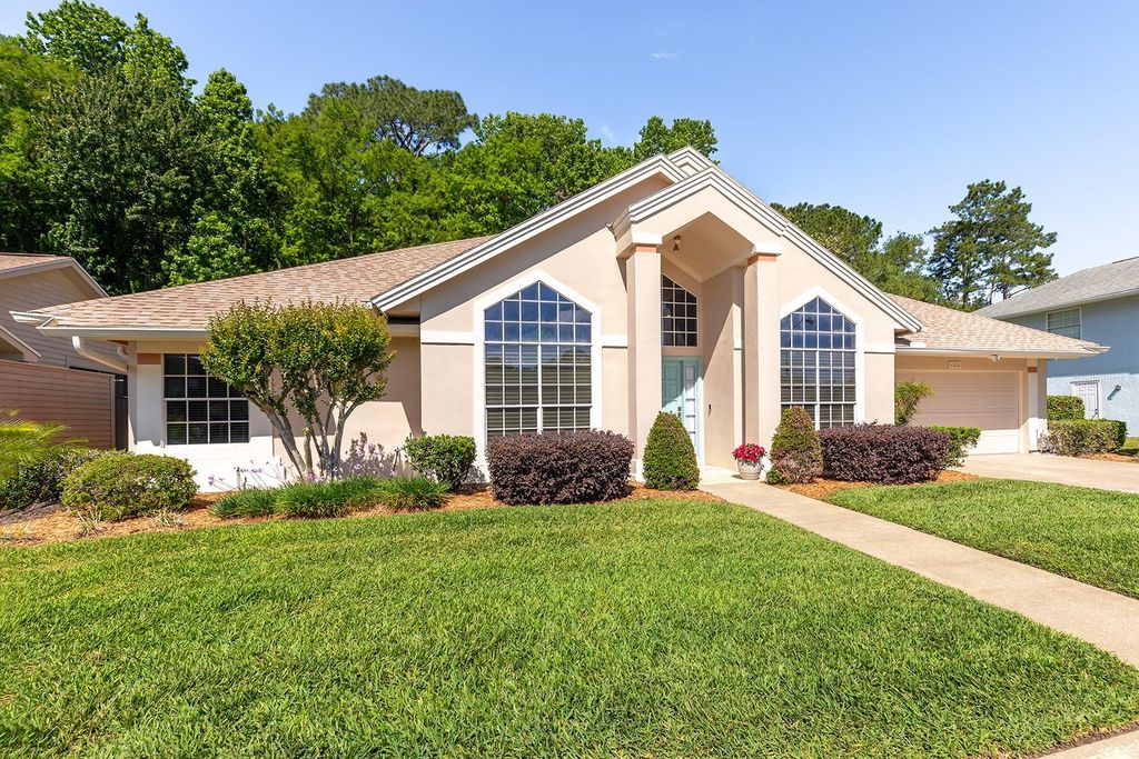 Image 36 of property listing at 808 SILVERWOOD DRIVE, Lake Mary, FL 32746