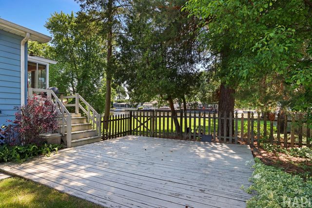 37486 N Terrace Lane, Spring Grove, IL 60081