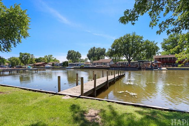 37486 N Terrace Lane, Spring Grove, IL 60081