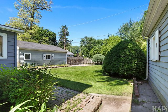 37486 N Terrace Lane, Spring Grove, IL 60081
