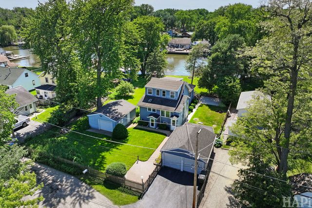 37486 N Terrace Lane, Spring Grove, IL 60081