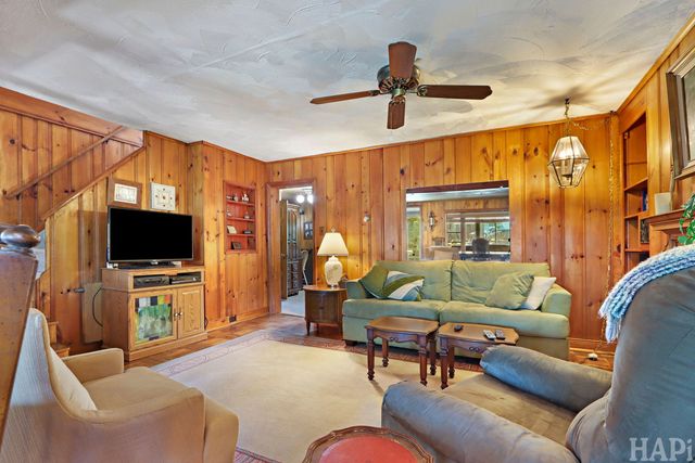 37486 N Terrace Lane, Spring Grove, IL 60081