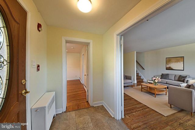 456 N EASTON RD, Glenside, PA 19038