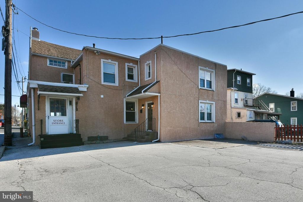 456 N EASTON RD, Glenside, PA 19038