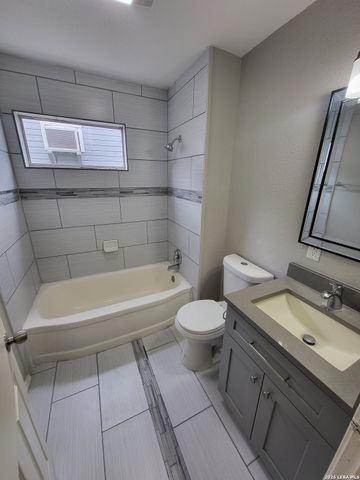 235 Basswood Dr, San Antonio, TX 78213