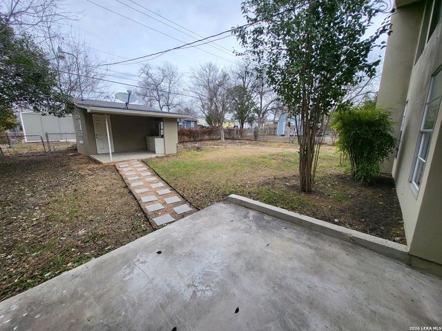 235 Basswood Dr, San Antonio, TX 78213
