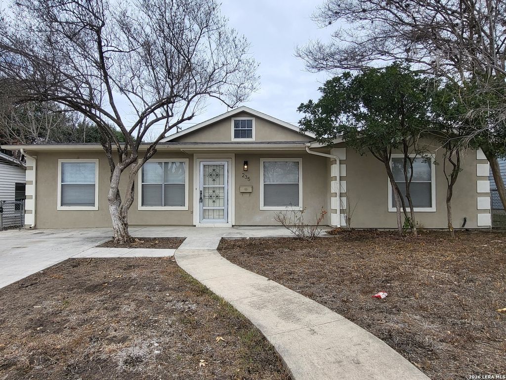 235 Basswood Dr, San Antonio, TX 78213