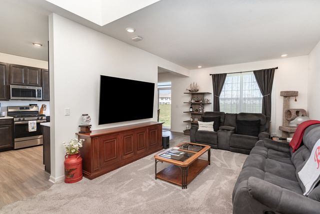15135 W Quincy Circle, Manhattan, IL 60442