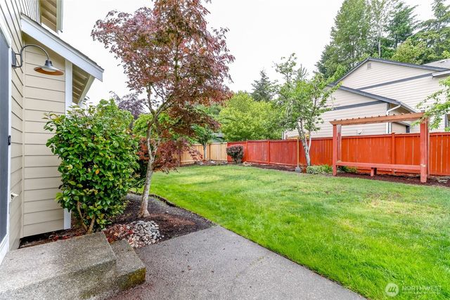6529 60th Street W, University Place, WA 98467