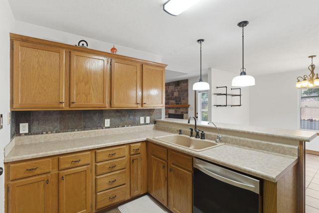 503 Spruce Street, Nixa, MO 65714