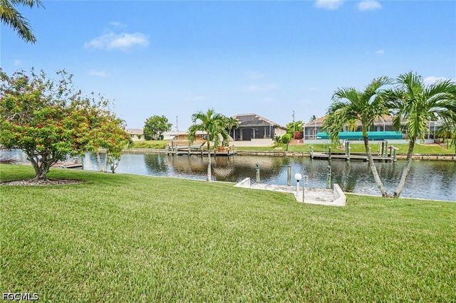233 SE 31st ST, Cape Coral, FL 33904