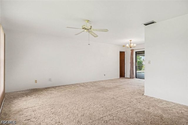 233 SE 31st ST, Cape Coral, FL 33904