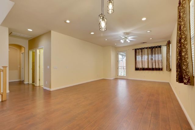 170 Nantucket Way, Yuba City, CA 95993