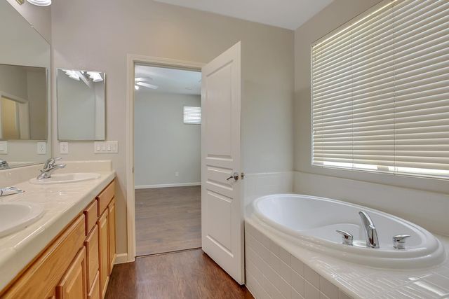 170 Nantucket Way, Yuba City, CA 95993