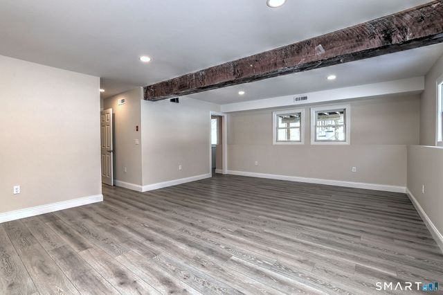 109 Green Meadow Road, Milford, CT 06461