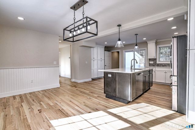 109 Green Meadow Road, Milford, CT 06461