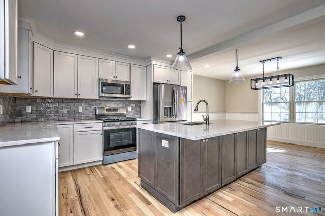 109 Green Meadow Road, Milford, CT 06461