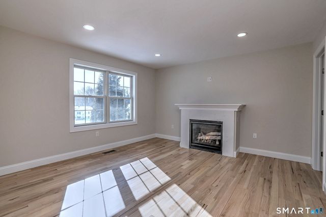 109 Green Meadow Road, Milford, CT 06461