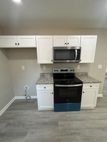 8 Wray Street, York, SC 29745
