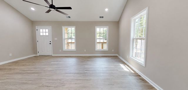 8 Wray Street, York, SC 29745