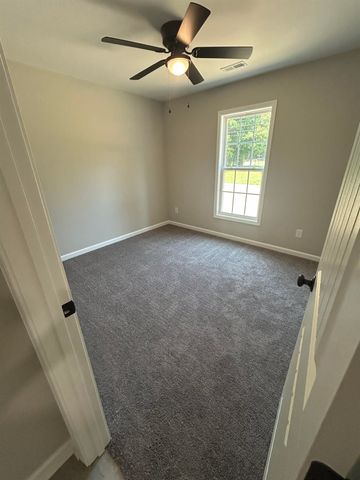8 Wray Street, York, SC 29745