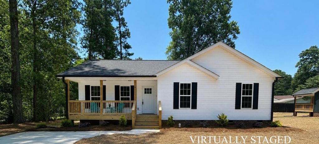 8 Wray Street, York, SC 29745