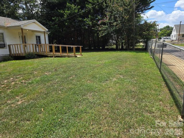 106 Lily Street, Shelby, NC 28152
