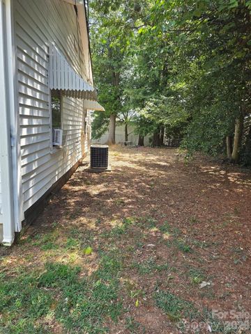 106 Lily Street, Shelby, NC 28152