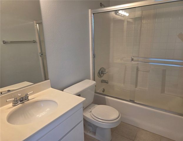 7 Santa Barbara Court, Lake Forest, CA 92610