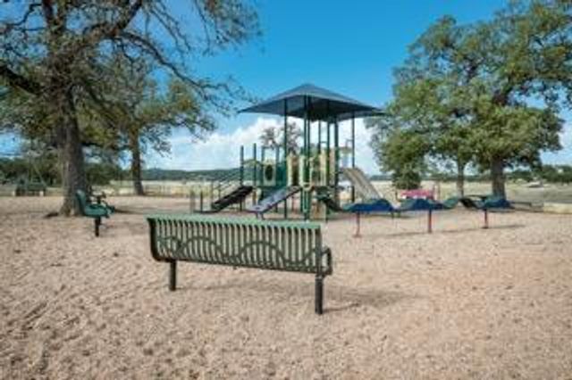 18801 Hogan CIR 3, Lago Vista, TX 78645