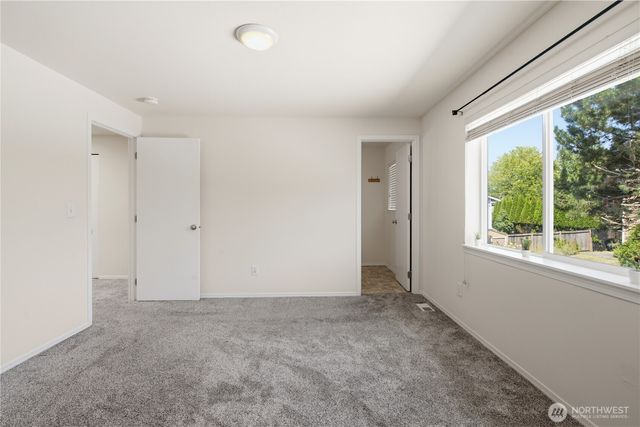 3929 152nd Place SE, Bothell, WA 98012