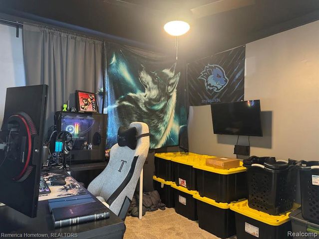 6444 Helen Street, Garden City, MI 48135