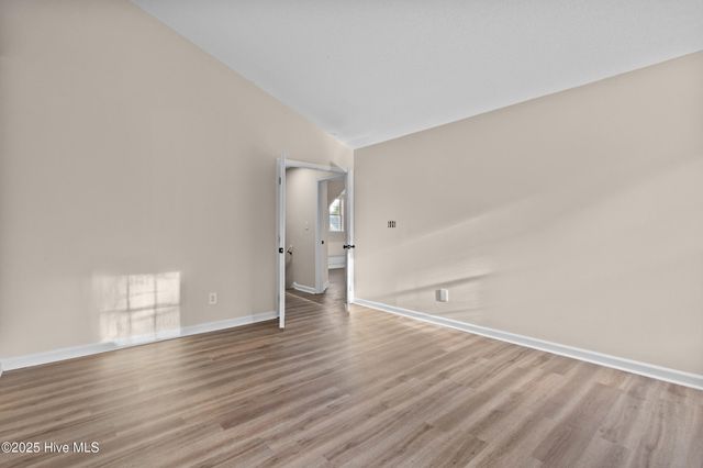 640 Windsor Drive SE, Belville, NC 28451