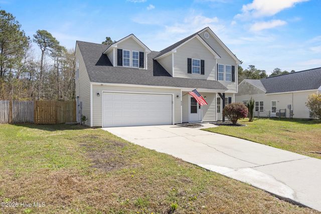 640 Windsor Drive SE, Belville, NC 28451