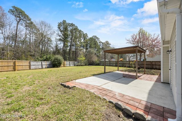 640 Windsor Drive SE, Belville, NC 28451