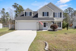 640 Windsor Drive SE, Belville, NC 28451