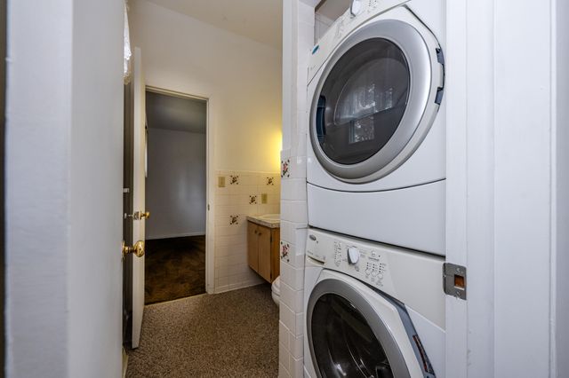 6731 Bayview Drive, Coloma Twp, MI 49038