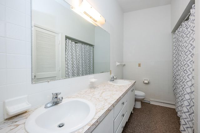 6731 Bayview Drive, Coloma Twp, MI 49038