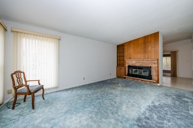 6731 Bayview Drive, Coloma Twp, MI 49038