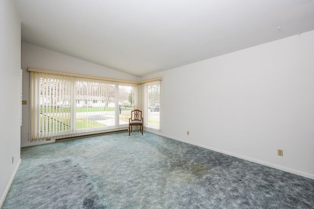 6731 Bayview Drive, Coloma Twp, MI 49038