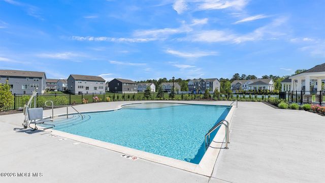 283 Mantoloking Drive, Jackson, NJ 08527